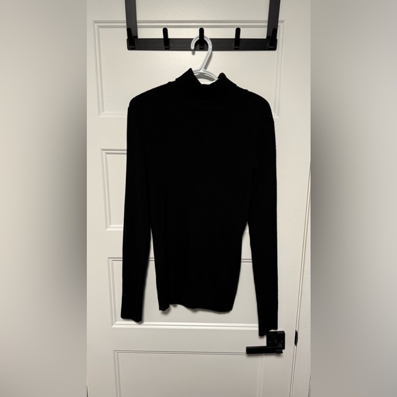 ASOS TURTLE NECK - Picture 2 of 2